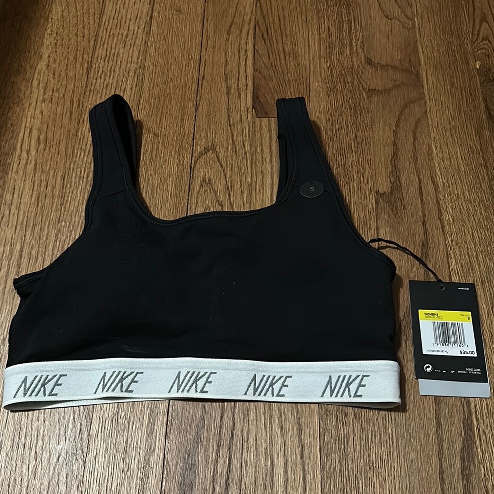 Nike sports bra